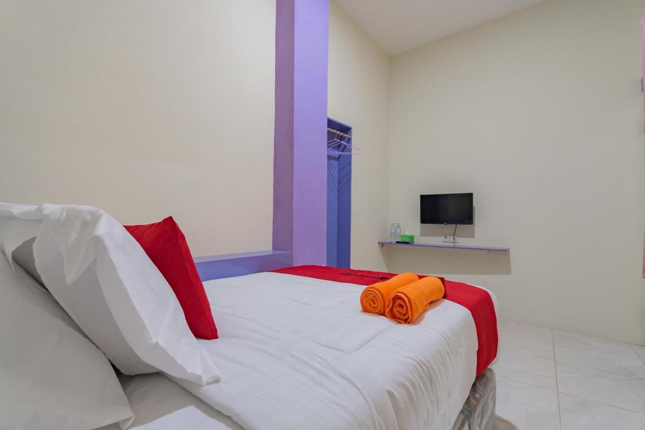 Reddoorz Near Trans Studio Bandung 3 Exterior photo